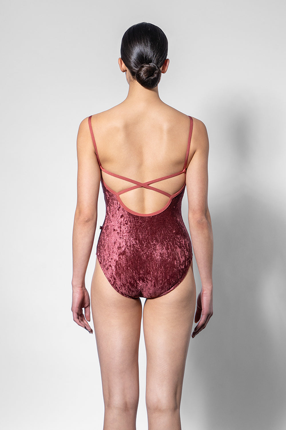 Daniela leotard in CV-Garnet body color with N-Fox trim color