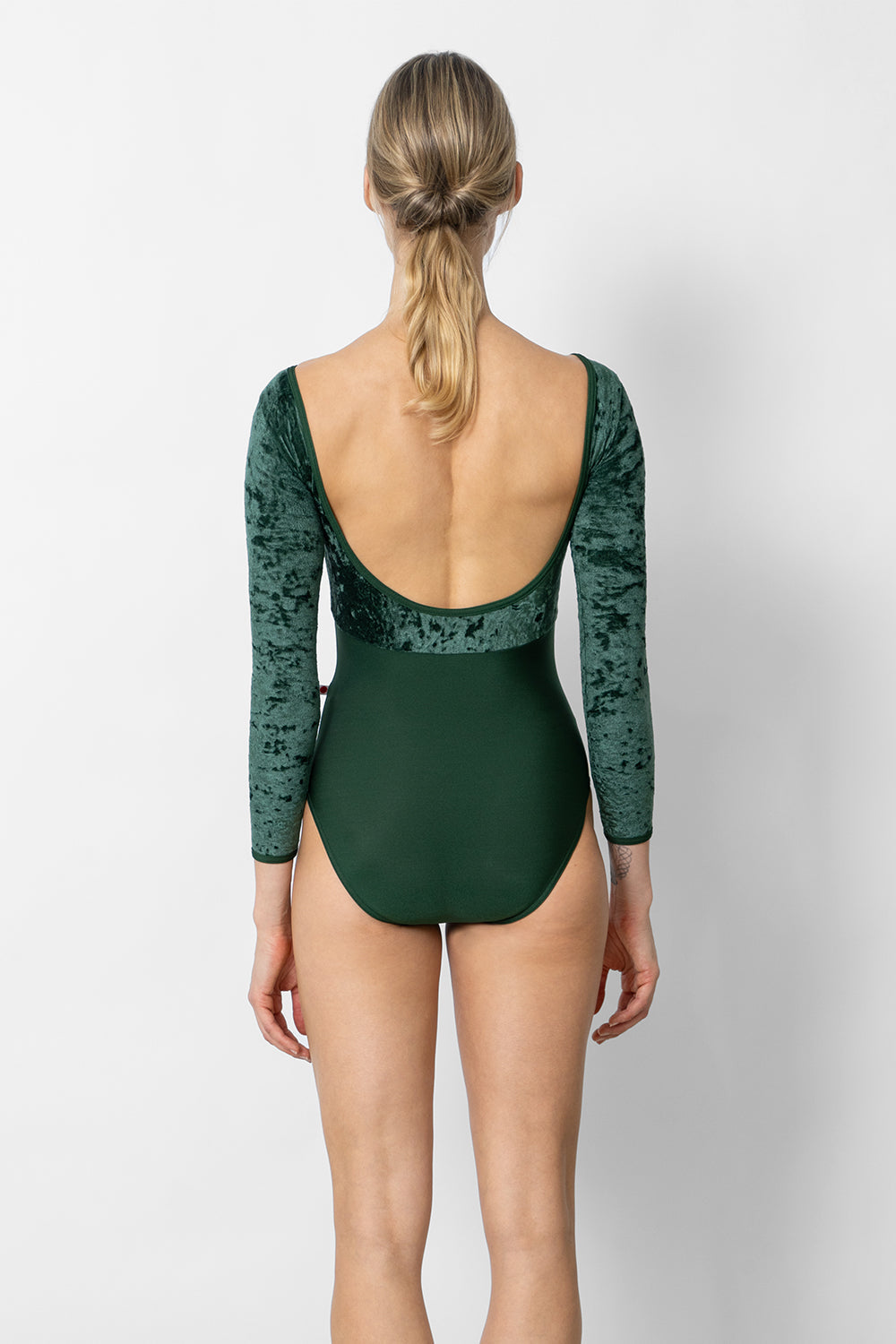 Sofiane Duo leotard in N-Huntress body color with CV-Pine top color & 3Q sleeves and N-Huntress trim color