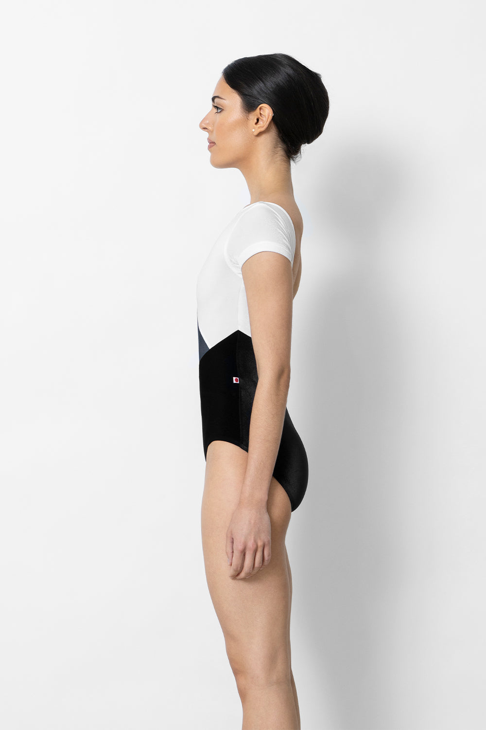 Linear leotard in V-Black bottom color with V-Steel and V-White top colors