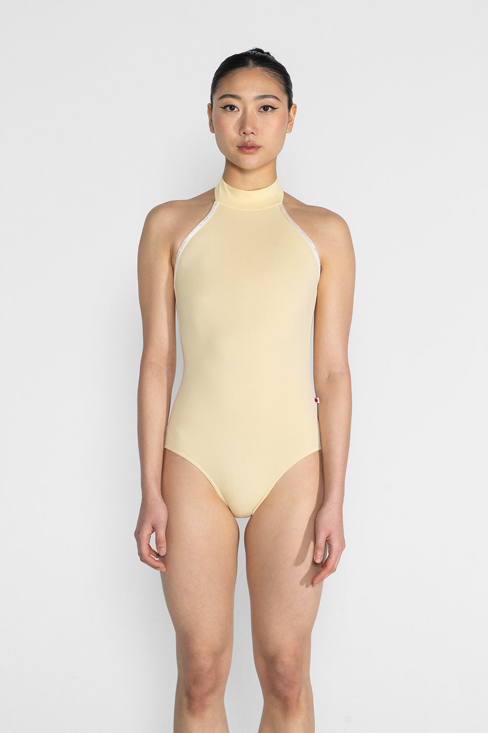 Sarah leotard in T-Vanilla body color with CV-Misty Rose trim color